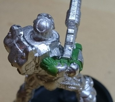 orc_hmg_right_green_03