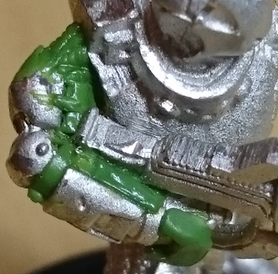 orc_hmg_right_green_04